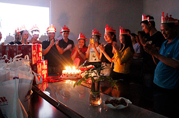 员工生日会